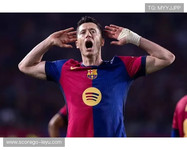 莱万未来悬而未决？巴萨谨慎评估，37岁老将何去何从