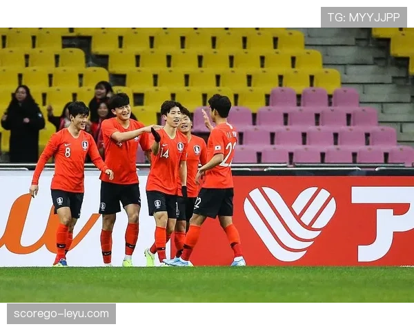 金玟哉国家队出场数创纪录,表现抢眼迎接新未来 金玟哉国家队出场数创纪录,表现抢眼迎接新未来