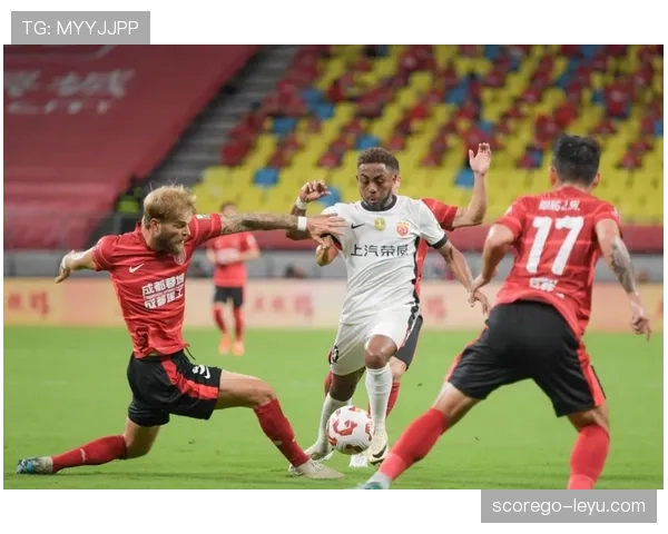 重要赛事数据揭示球员关键表现,未来对决结果引发广泛关注 重要赛事数据揭示球员关键表现,未来对决结果引发广泛关注