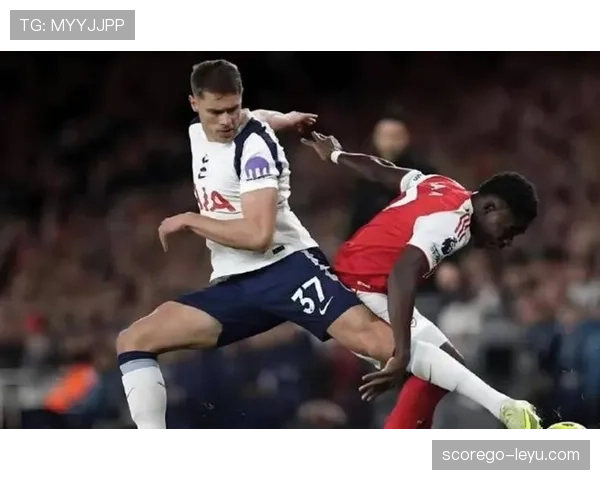 热刺防线压上幅度加大,防守漏洞是否正被对手频繁利用? 热刺防线压上幅度加大,防守漏洞是否正被对手频繁利用?