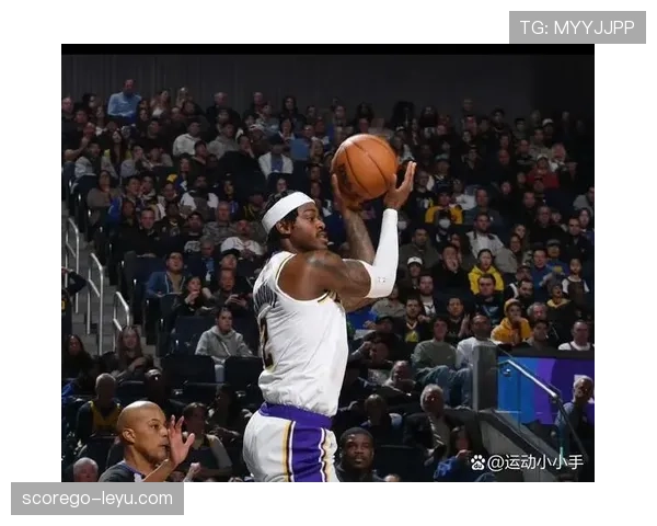 比尔挡拆单打效率回升，关键回合占比高于上赛季