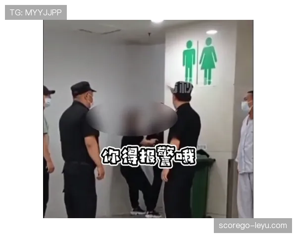 管晨辰训练后直接进私人电梯，门口保安还礼貌鞠躬——我这是来错片场了吗